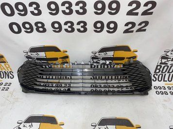 Решетка бампера LE Grey(лицензия) TOYOTA CAMRY 80 2024- (53102AQ010 ) к0000001942 фото