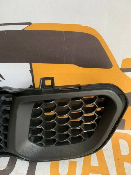 Решітка переднього бампера JEEP CHEROKEE 2014-18 (68203 216AA) к0000000172 фото