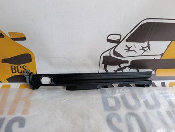 Накладка противотуманки правая(лицензия) MAZDA CX-9 2016-23 (TK4950C11C) к0000001737 фото
