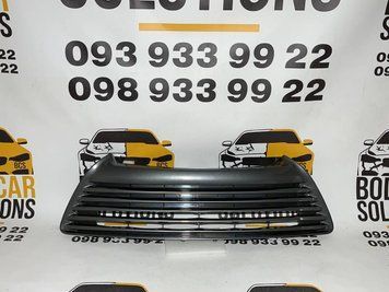 Решетка переднего бампера (комплектация LE) TOYOTA CAMRY 55 2015-17 (53112-06260) 100004460 фото
